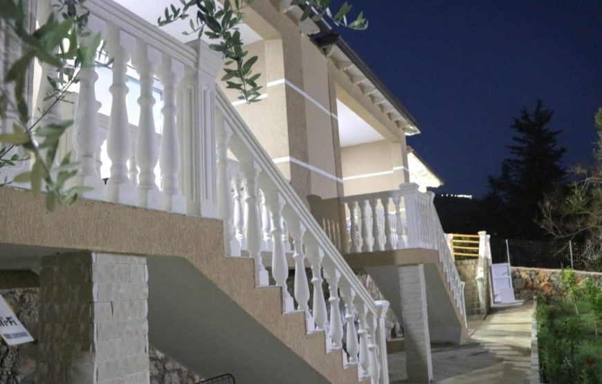 ESSOS VILLAS DHERMI